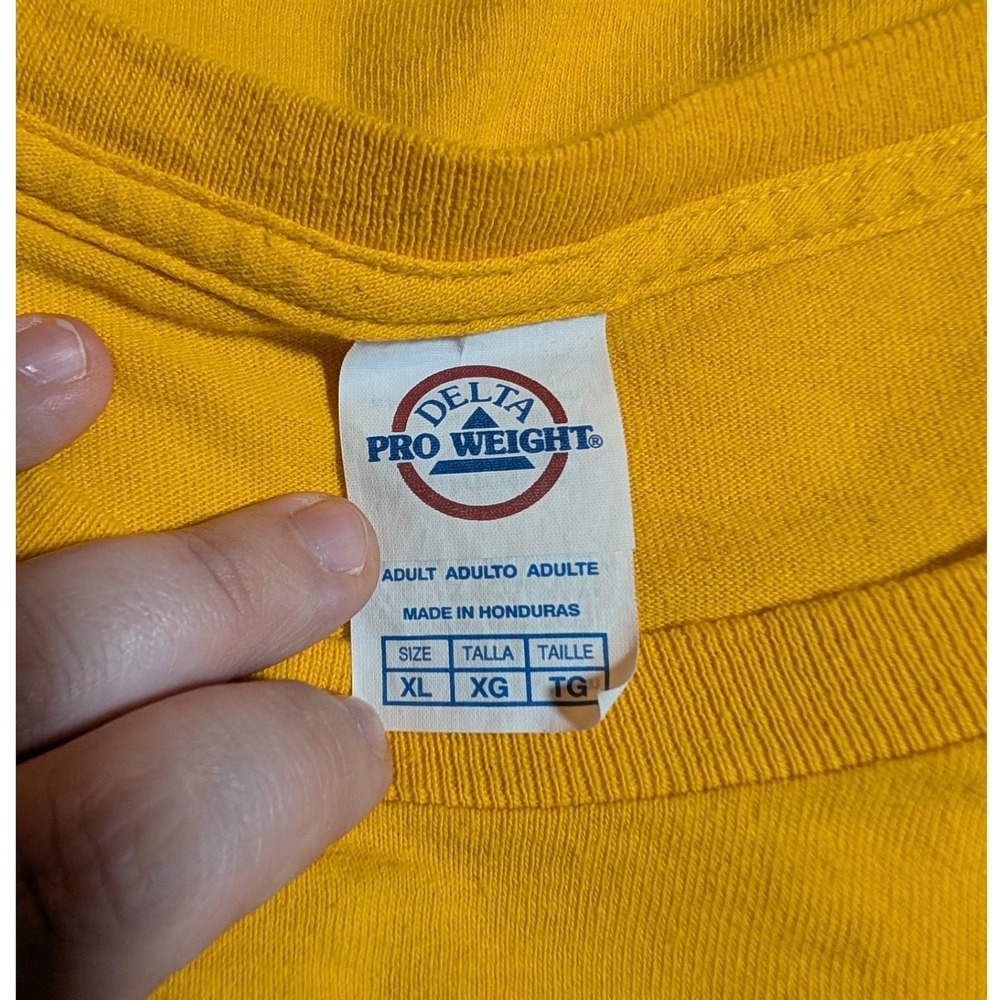 Cleveland Cavaliers All In 216 NBA Playoffs Gold Yellow Cotton T-Shirt Size XL - Picture 6 of 10